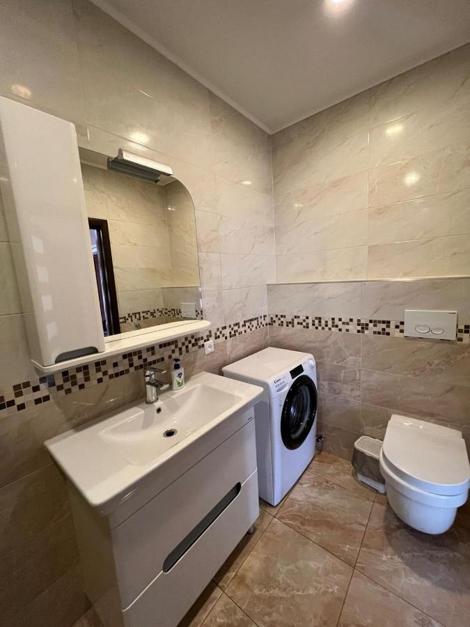 تشيسيناو Central Park Accommodation المظهر الخارجي الصورة